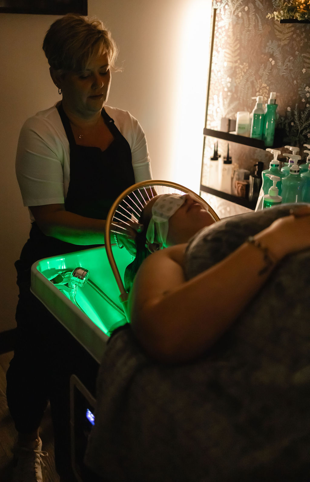 Express head spa treatment
